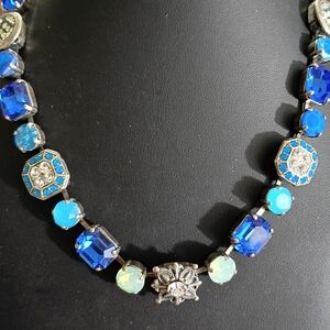 Mariana Elegant Blue and Silver Necklace